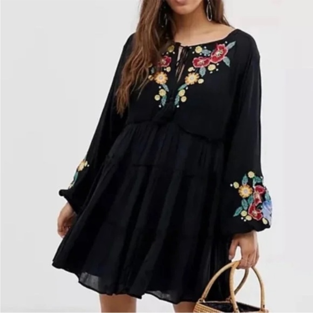 FREE PEOPLE Medium Spell‎ On You Embroidered Long Sleeve Mini Dress Oversized